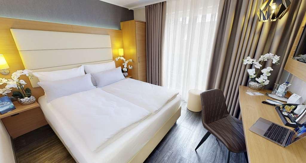 Plaza Inn ไฮล์บรอนน์ ห้อง รูปภาพ